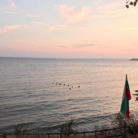 Apartman Floral, First Sea Line Coast