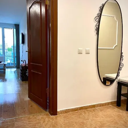 Apartman Floral, First Sea Line Coast *