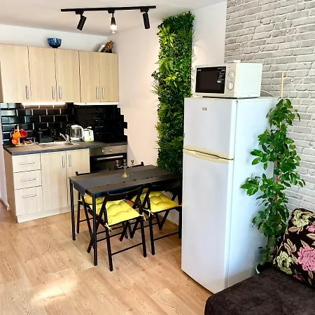 Floral, First Sea Line Coast Apartman Pomorie