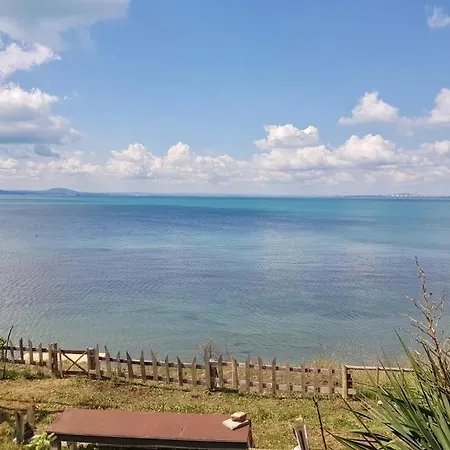 Floral, First Sea Line Coast Apartman Pomorie